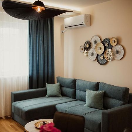 Astra Lägenhet Novi Sad Exteriör bild